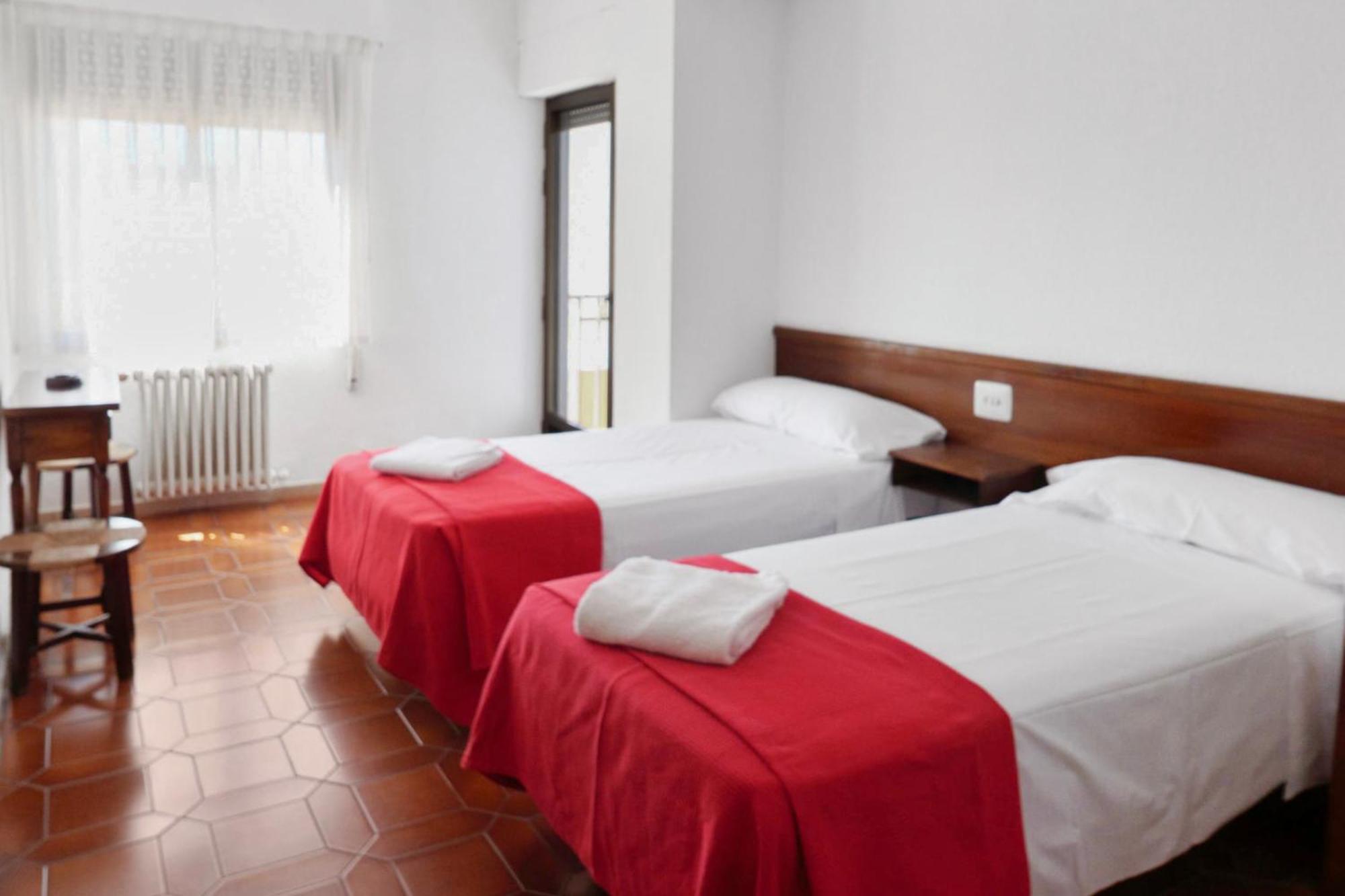 Hostal La Torre Benicàssim Eksteriør bilde