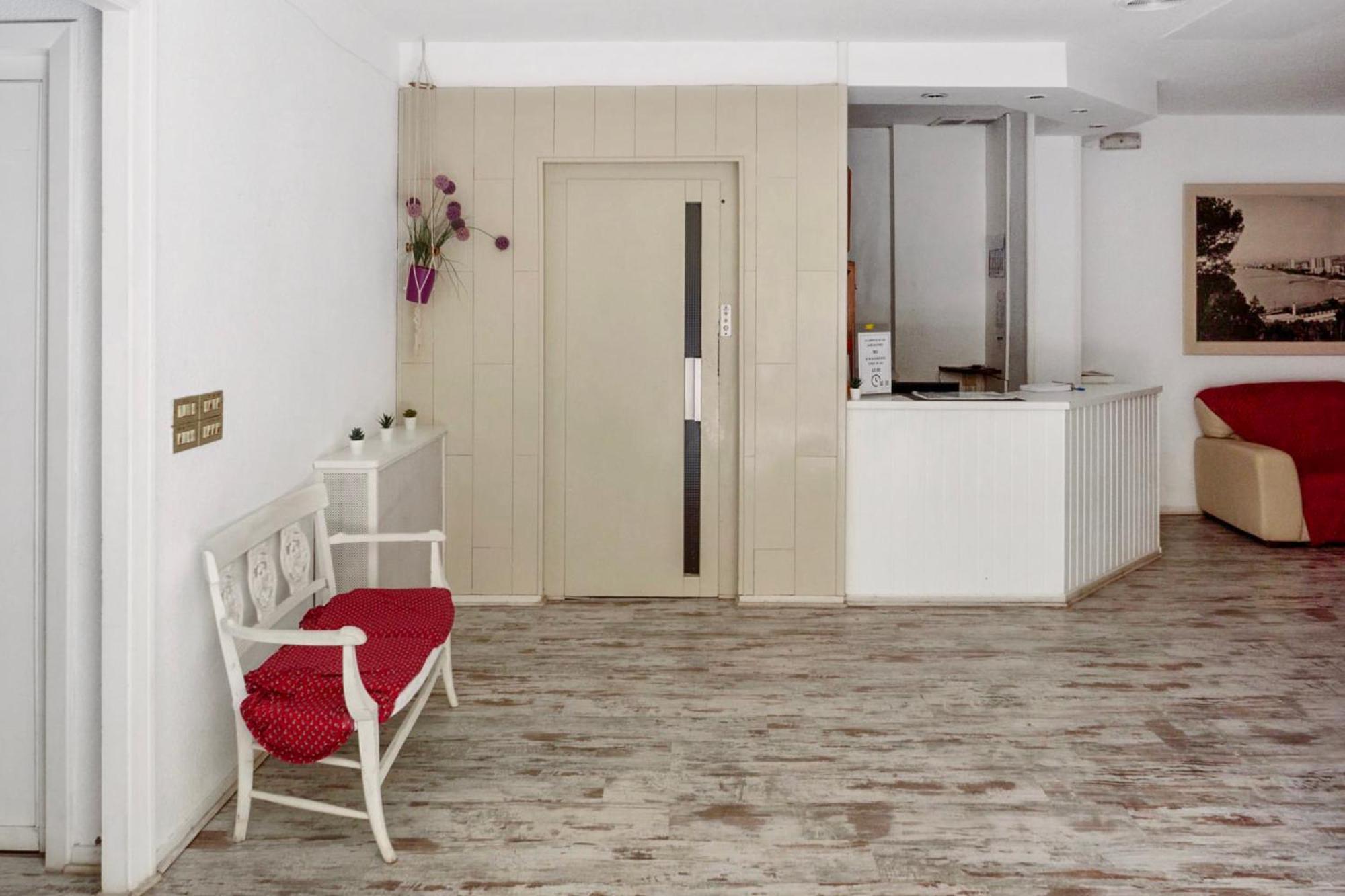 Hostal La Torre Benicàssim Eksteriør bilde