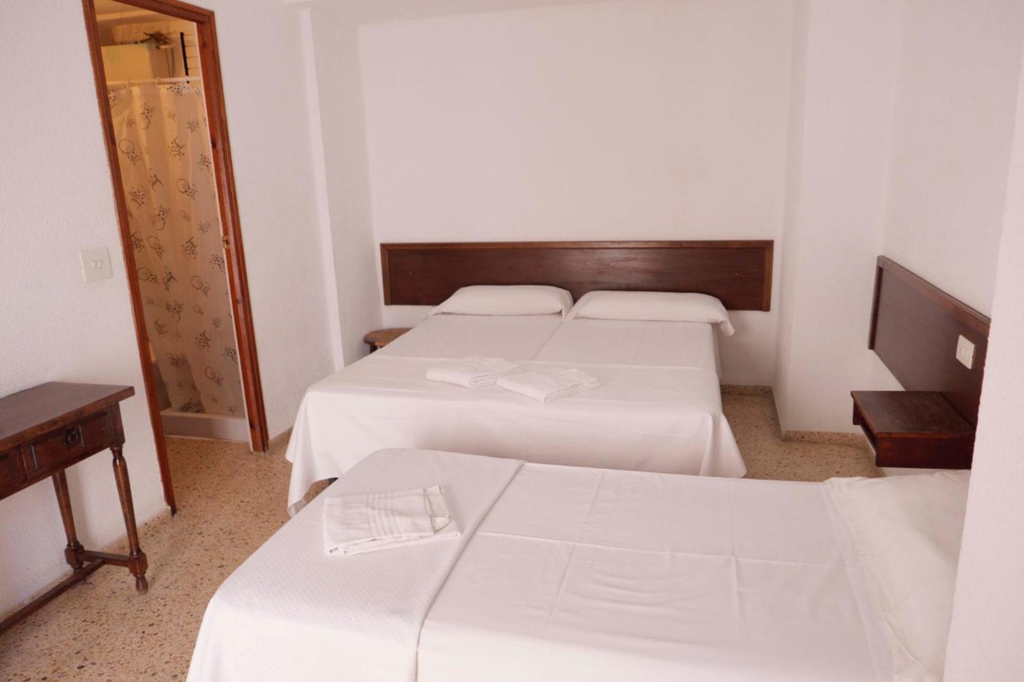 Hostal La Torre Benicàssim Eksteriør bilde